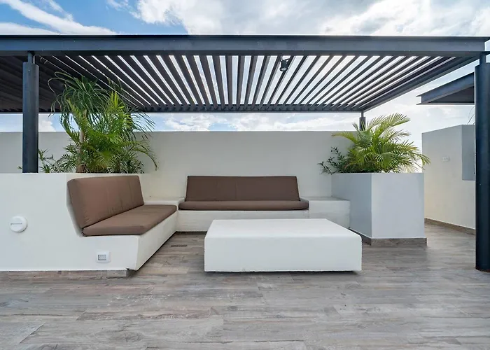 Apartamento Veranto - 2Br Loft With Rooftop Pool, Gym & Parking