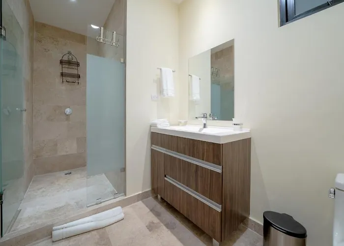 Appartamento Veranto - 2Br Loft With Rooftop Pool, Gym & Parking *